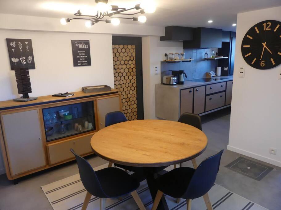 La Taniere Des Oursons Apartment Айвейл Екстериор снимка